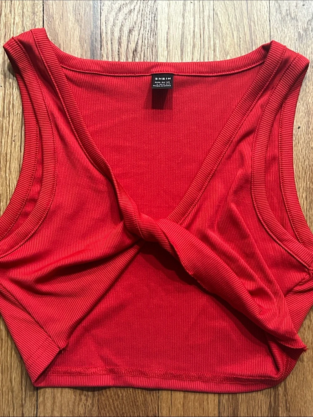 Princess Polly Gray Fold Over Shorts & Red Cropped Twist Front Large Set